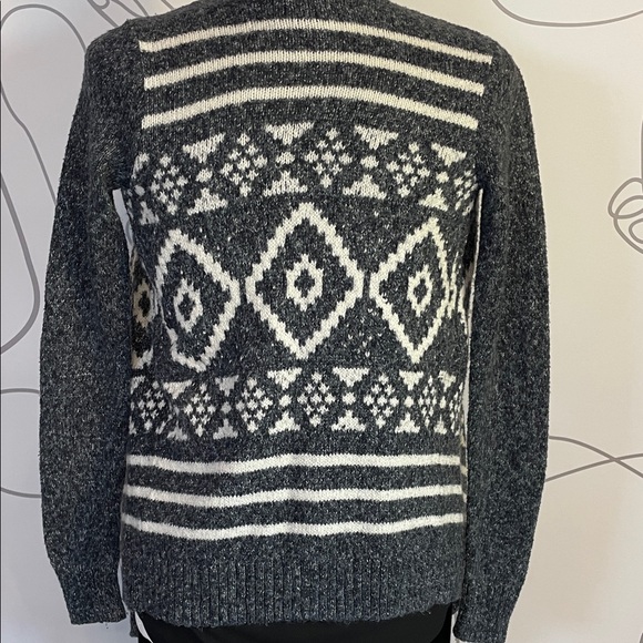 Hollister- Fringed Cardigan size XS - Picture 7 of 7